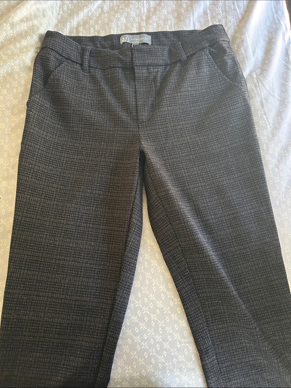Wit and Wisdom (Macy’s) Charcoal Plaid Straight Cropped Leg Dress Pants size 4
